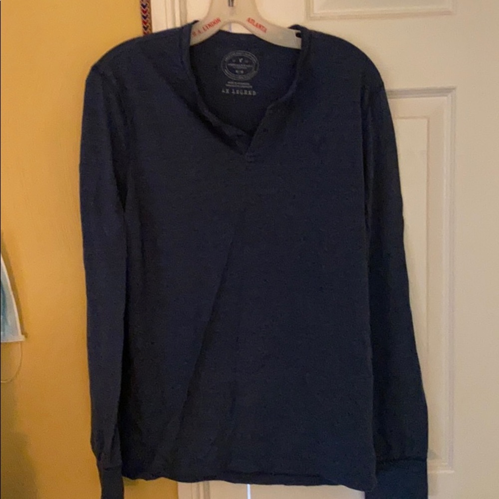American eagle long sleeve tee